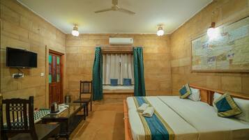 Chambre Familiale | Wi-Fi gratuit