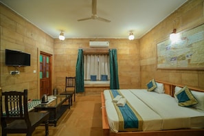 Chambre Familiale | Wi-Fi gratuit