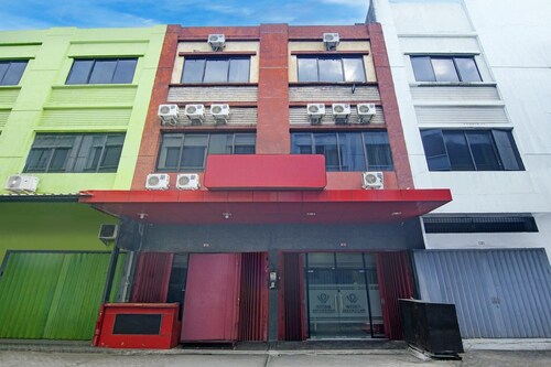 Luxury Deluxe DBL Retreat W/ Free WiFi and Parking
