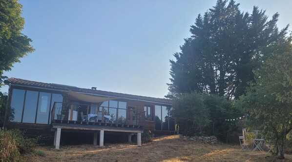 Exterior - Cozy 2-bedroom chalet in gorgeous Roumengoux with AC (Roumengoux)