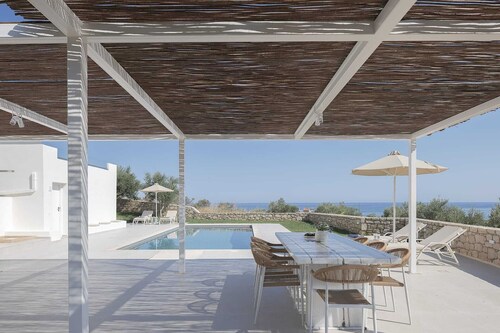 Marelia Luxury Resort Olive Grove & Endless View, Villa