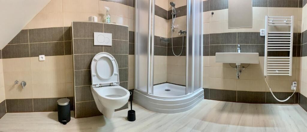 Apartment | Bathroom | Hair dryer, slippers, towels, soap