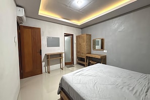 Room - Modern Suite Near Sanur Beach (Bali)