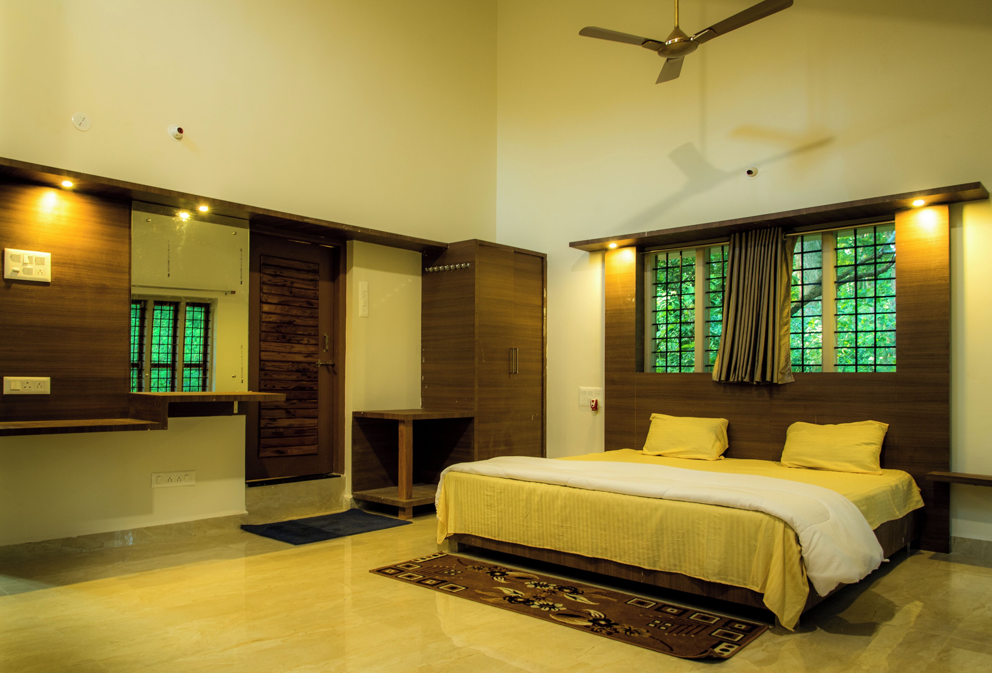 Family Room | Free WiFi
