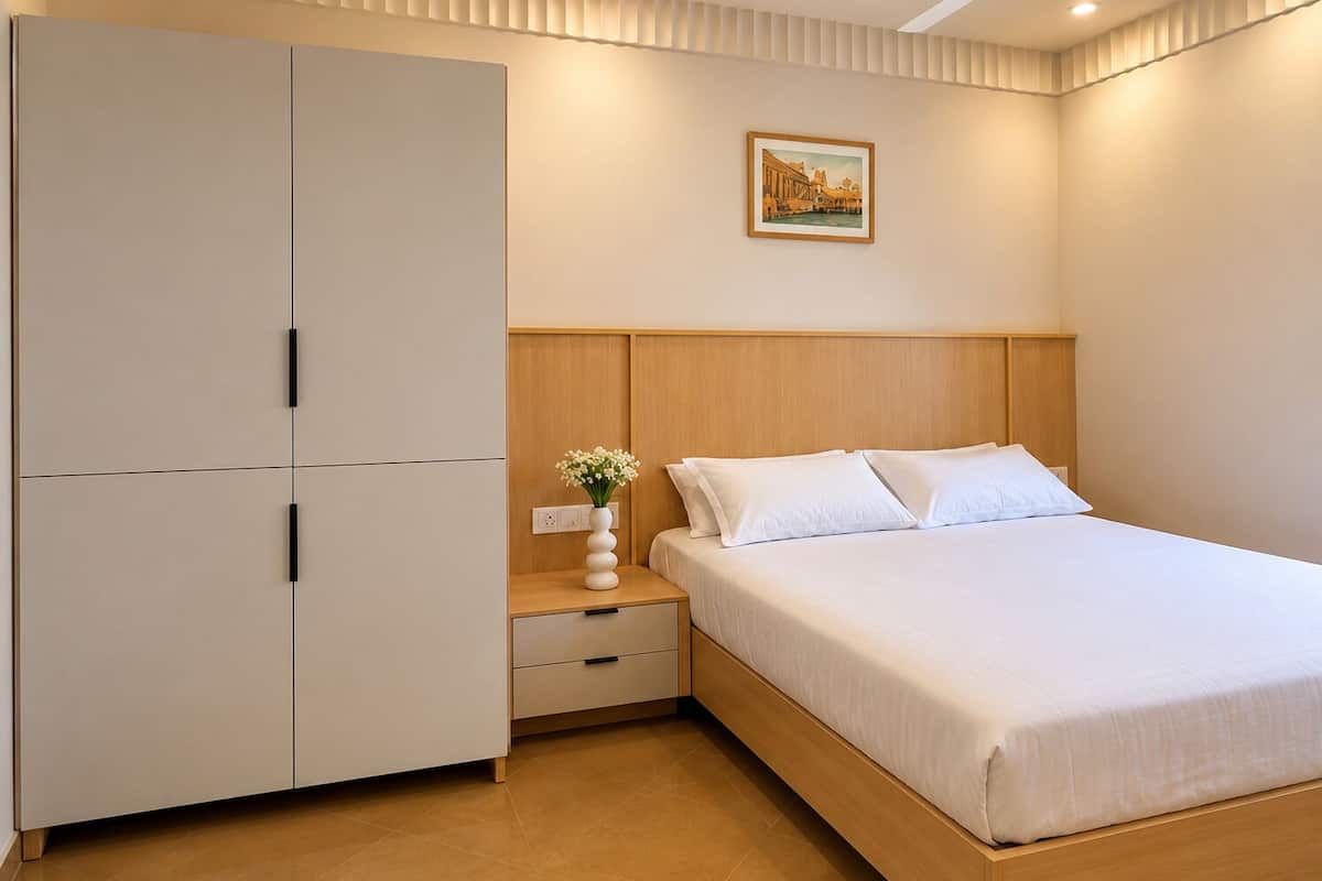 Soundproofing, iron/ironing board, WiFi (free)