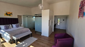 5 camere, una cassaforte in camera, ferro/asse da stiro, Wi-Fi