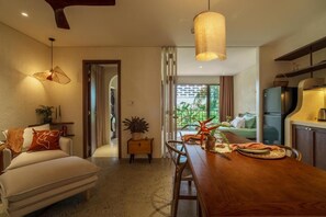 One Bedroom Apartment - Balcony and Rice Field View | Bếp riêng | Dụng cụ pha espresso, dụng cụ pha cà phê/trà, ấm điện 