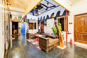 Lobby - Collection O Puducherry Railway Station (Pondicherry)