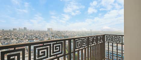 Apartment, 2 Bedrooms, City View | Balcony