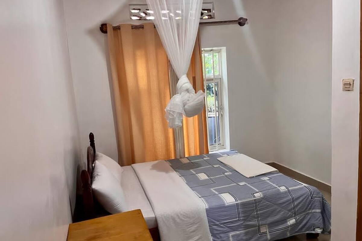 Quarto casal luxo | Ferros/tábuas de passar roupa, Wi-Fi de cortesia