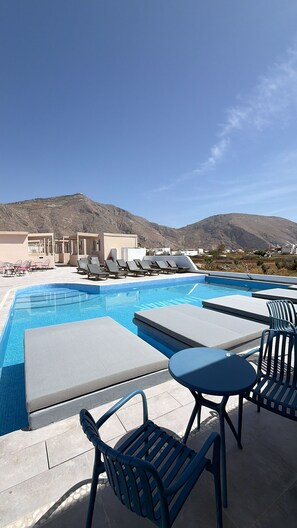 Exterior - Tinamar Selection (Santorini)