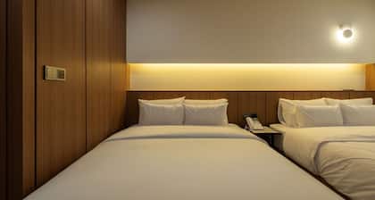 H-Avenue Hotel Suncheon Station