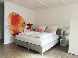 1 bedroom, iron/ironing board, free WiFi, bed sheets