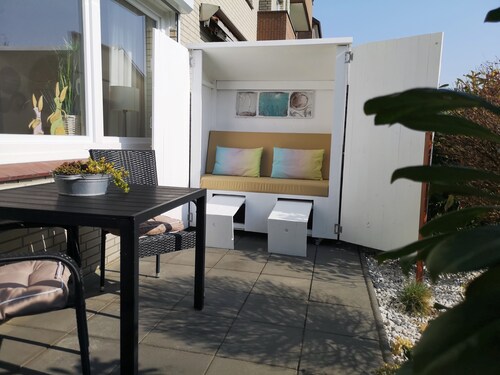BUTZE Ferienapartment - moderne Wohlfühloase mit Südterrasse in Büsum