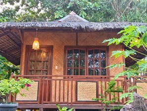 Exterior detail - Kerusso Haven (Puerto Princesa)