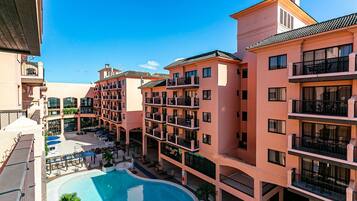 Basic-Apartment | Pool