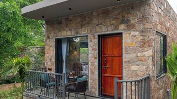Deluxe Cottage | Exterior