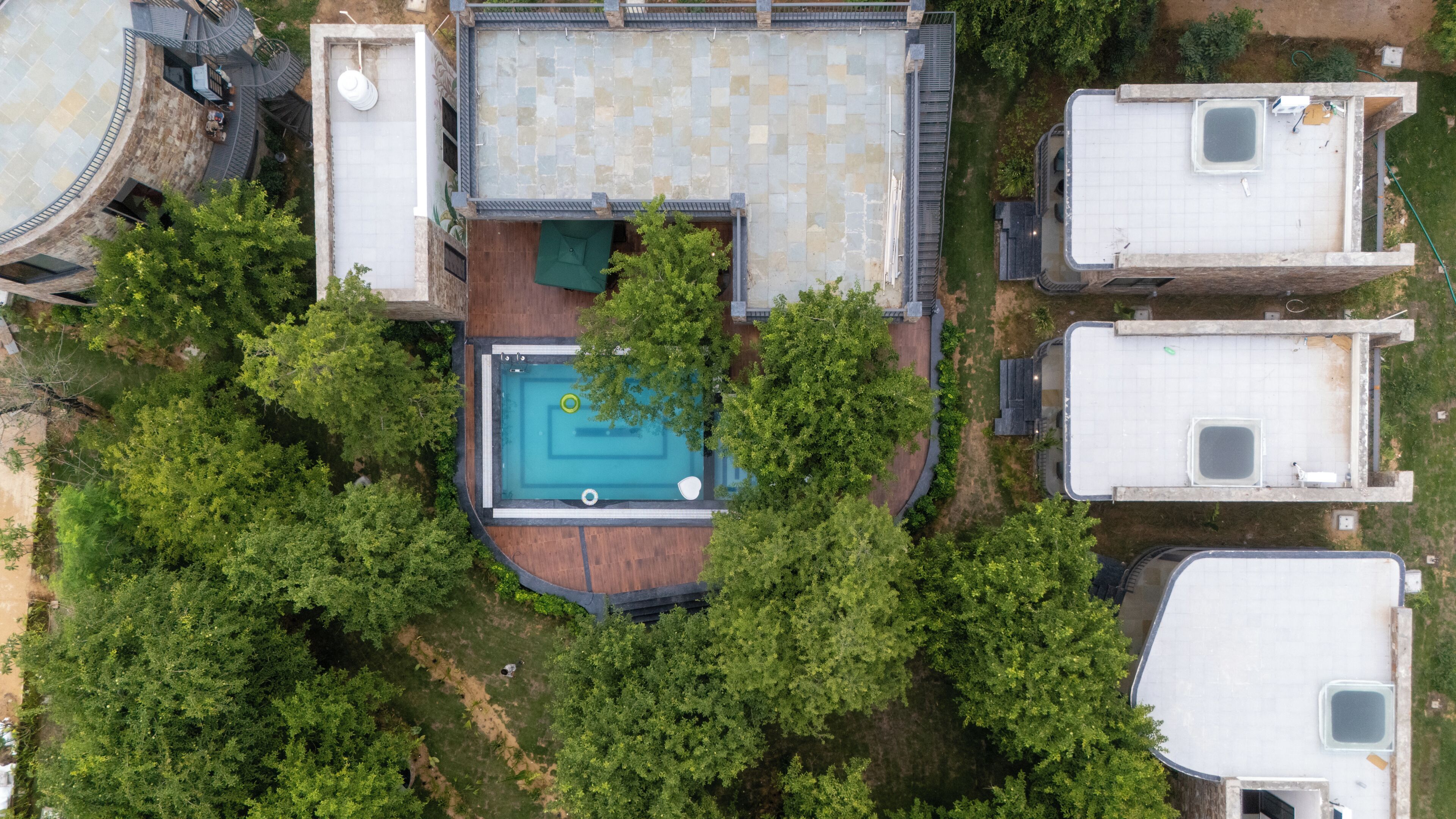 Piscine extérieure