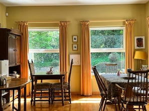 Free daily continental breakfast - Gormagh B and B (Tullamore)