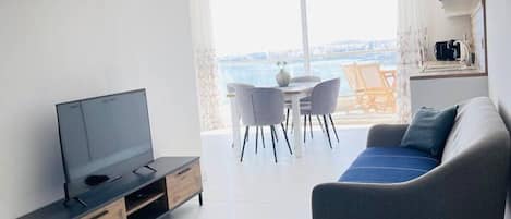 Una televisión