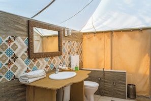 Royal Swiss Tents (Non AC) | Bathroom - Pal Rajah Resort And Camp (Khuri)