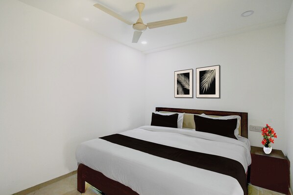 Classic Room | WiFi (free) - Super Collection O Pragathi Nagar (Nizamabad)