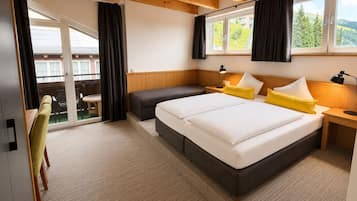 Superior Double Room, Courtyard View | In-room safe, free WiFi