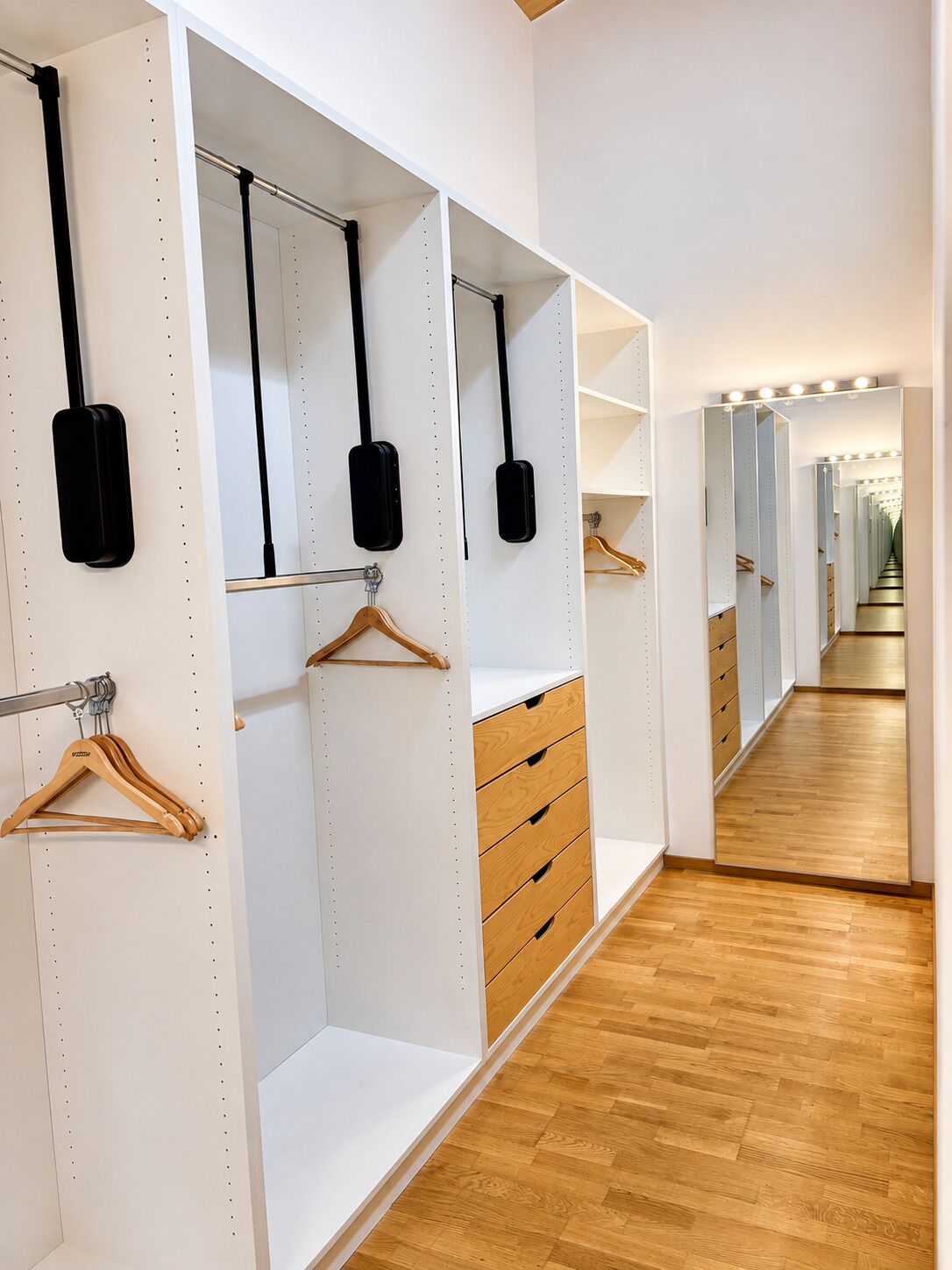 Suite, 3 Bedrooms | In-room safe, WiFi (free)