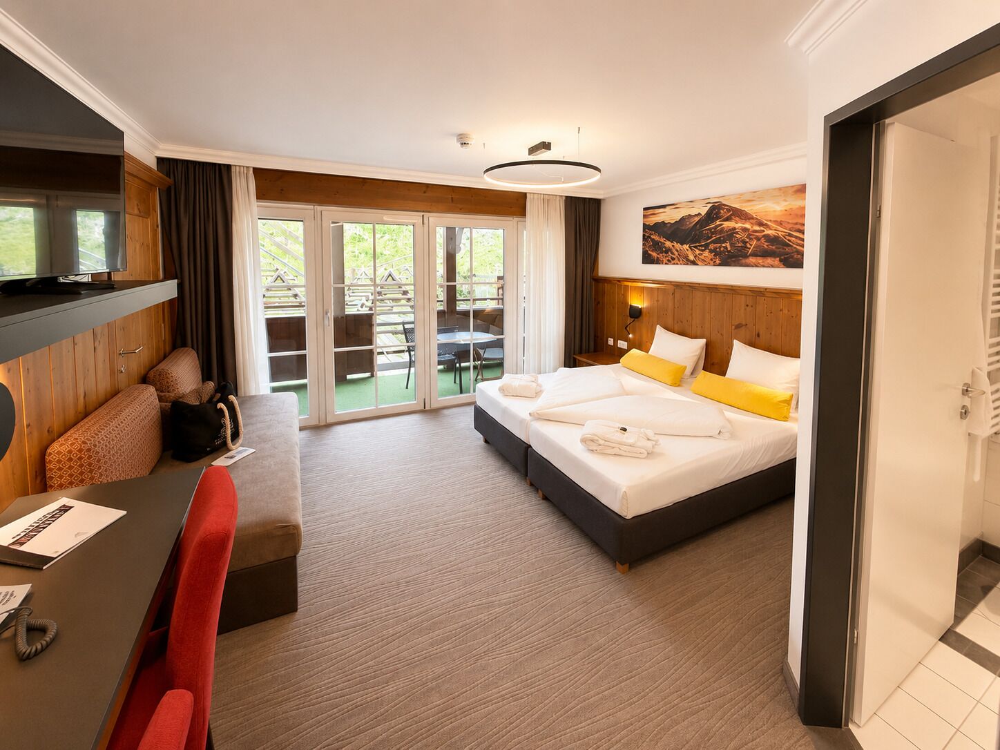 Superior Double Room, Courtyard View | In-room safe, free WiFi