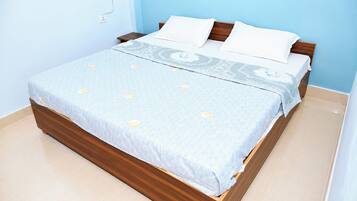 Double Room | Soundproofing, WiFi (free)