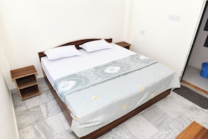 Deluxe Double Room, Air conditioning | Soundproofing, WiFi (free) - Hotel The Banaras inn Varanasi (Varanasi)