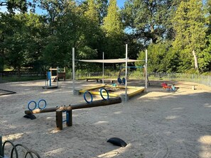 Children’s area - Villa Meinecke - Apartment 3 'Centennial Hall' (Wrocław)