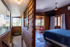 Classic Cabin, Lanai, Pool View | WiFi (free) - Chalés da Guarda do Embaú (Palhoça)