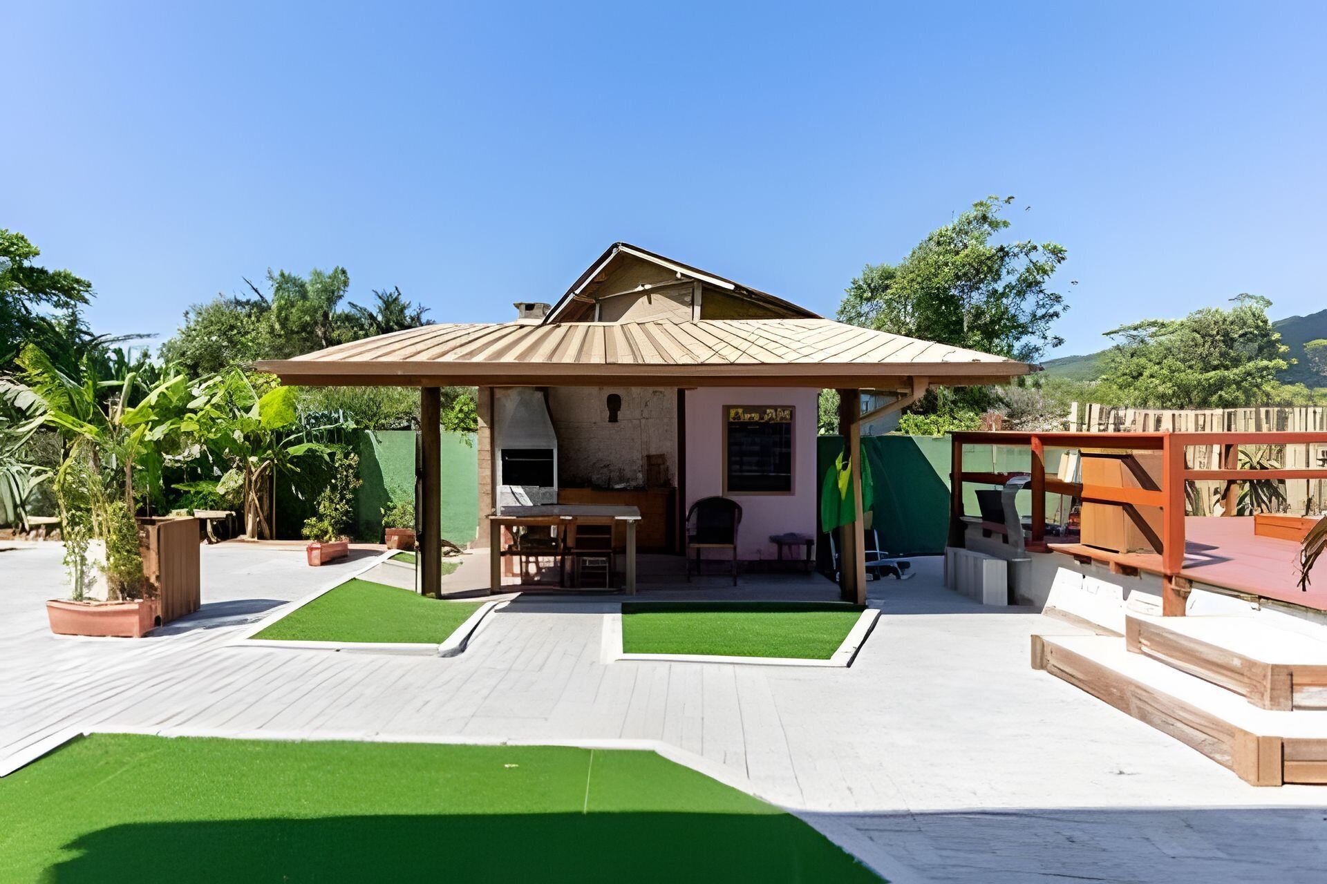 Chalet | Outdoor dining