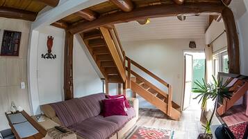 Chalet | Living area