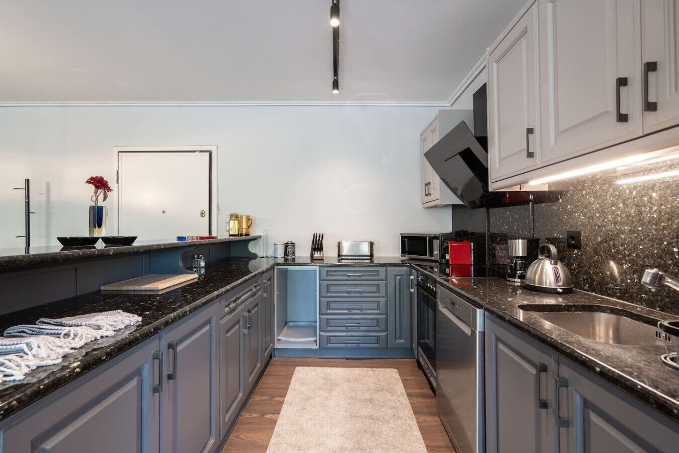 Microwave, stovetop, dining table