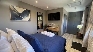 Desk, iron/ironing board (on request), WiFi (free)