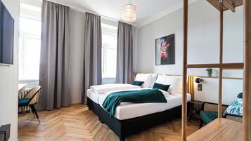 Deluxe Double Room, Non Smoking, Air conditioning | Desk, soundproofing, free WiFi