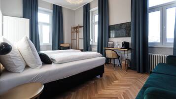 Bureau, chambres insonorisées, Wi-Fi gratuit