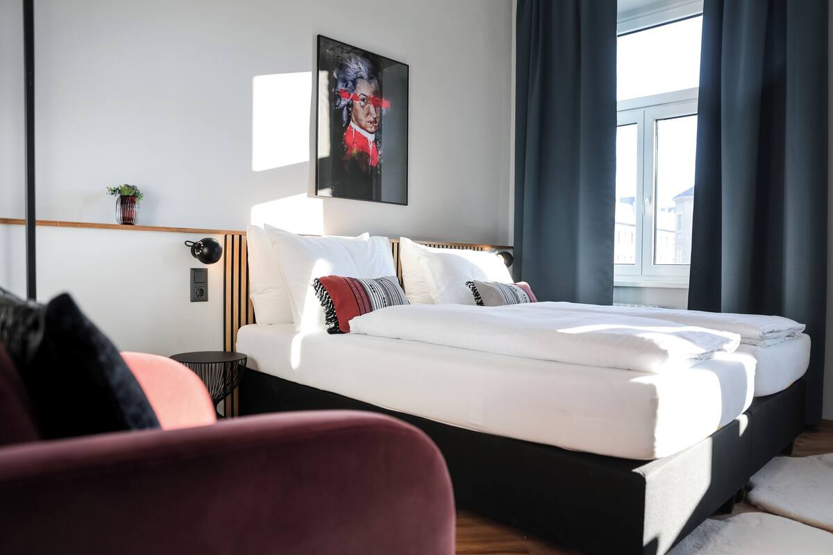 Habitación doble Deluxe, para no fumadores, aire acondicionado | Escritorio, insonorización y wifi gratis 