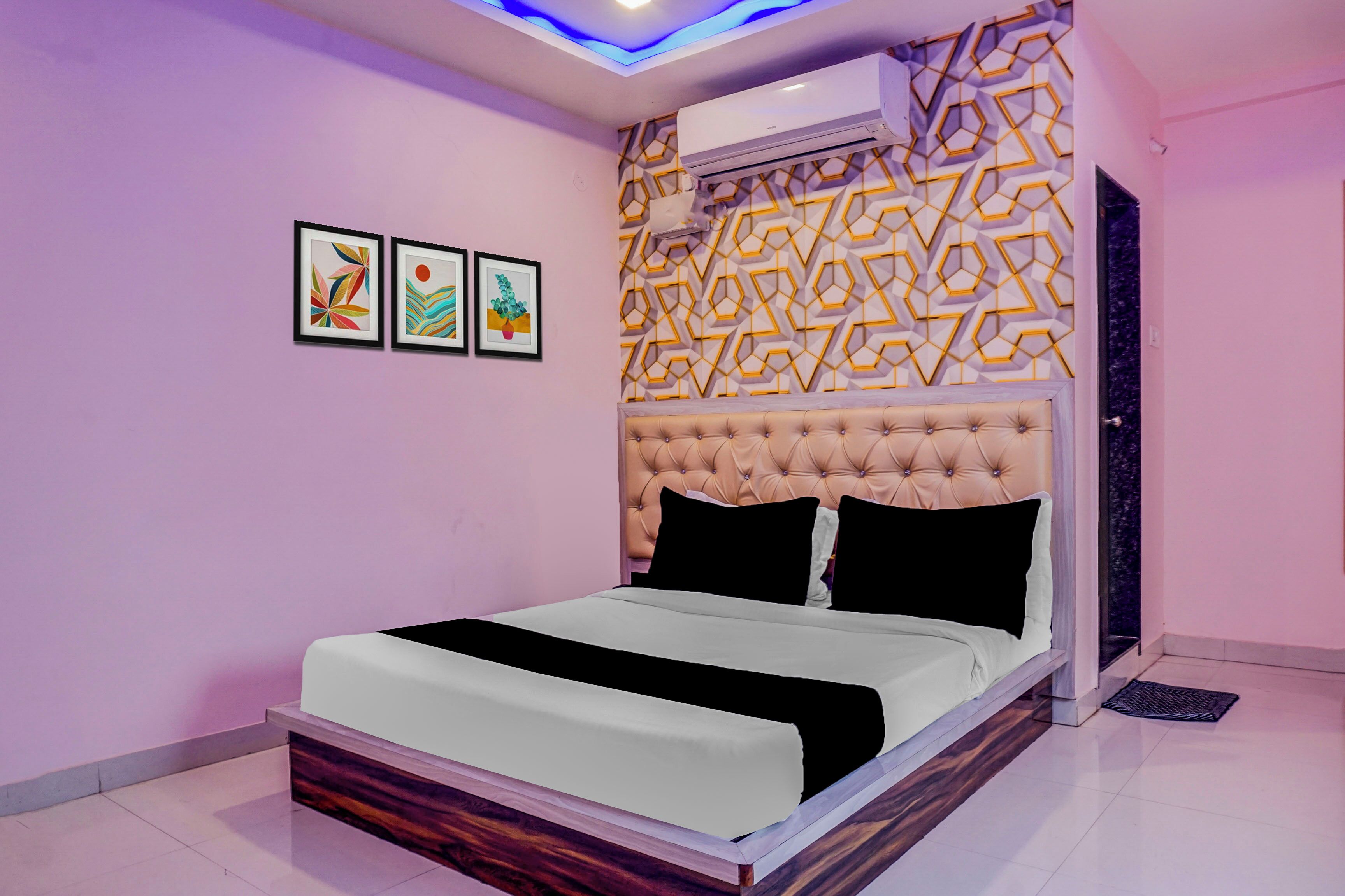 WiFi (free)