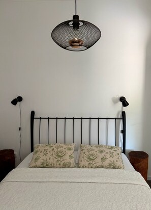 Bügeleisen/Bügelbrett, WLAN, Bettwäsche