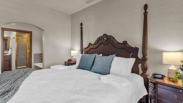 Condo, 1 King Bed with Sofa bed, Mountain View (Zermatt Suite)