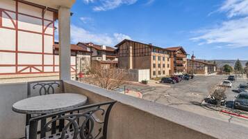 Condo, 1 King Bed with Sofa bed, Mountain View (Zermatt Suite) | View from room