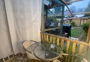 Outdoor dining - Studio, Sleeps 2 Near Northern Line Edgware St (Edgware)