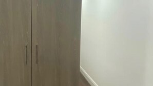 Interior - Studio, Sleeps 2 Near Northern Line Edgware St (Edgware)