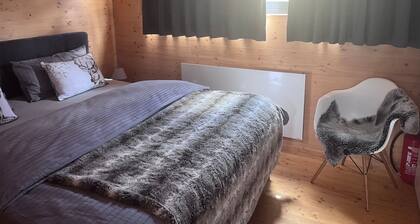 Holiday Home 'Ferienhaus An Der Wasserkuppe' with Shared Terrace, Wi-Fi and Air Conditioning
