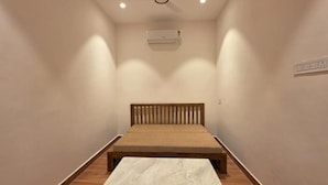 Suite | Interior