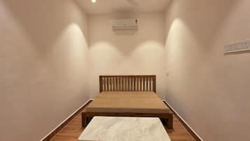Suite | Interior
