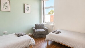 3 Schlafzimmer, kostenloses WLAN, Bettwäsche